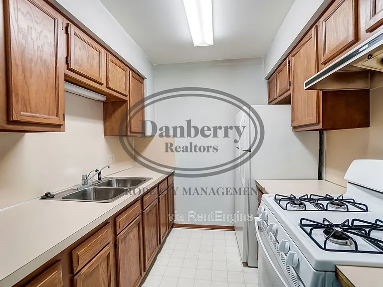 3164 Kylemore Rd — Photo 9