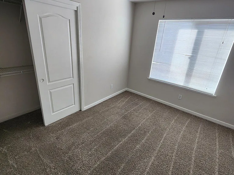 10348 N Doheny Dr — Photo 10