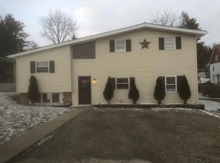 128 Chestnut St, Everson, PA