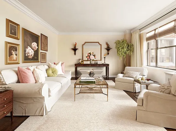 12 Beekman Pl APT 10D, New York, NY 10022