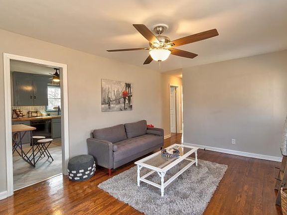 5th image of 1637 Golfside Ave NW