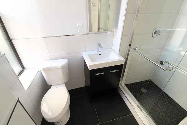 Rented by Blip LLC | media 44