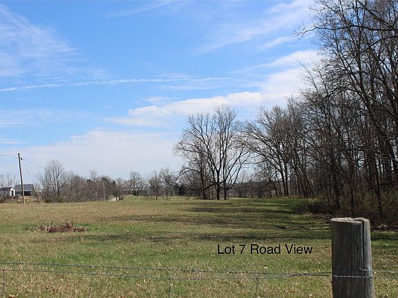 3rd image of 1600 Poindexter Rd
