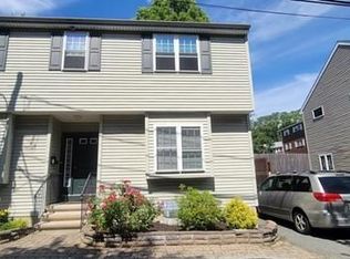 3 Constance Rd, West Roxbury, MA 02132
