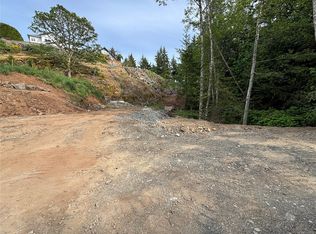 855 Cuaulta Cres, Colwood, BC V9C 3H3