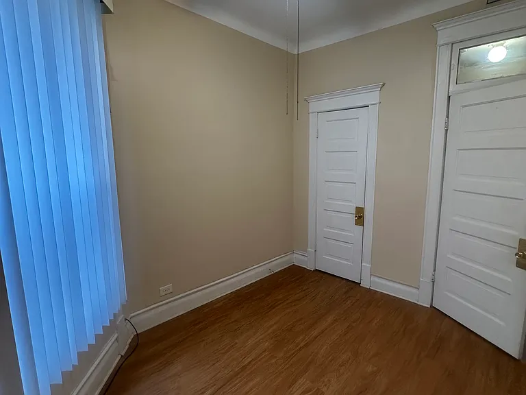 1009 S Oakley Blvd #2F — Photo 5