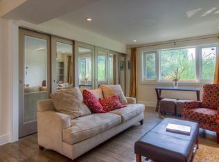 912 6th St #2, Kirkland, WA 98033