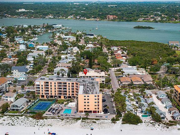 3rd image of 1005 Gulf Blvd #10
