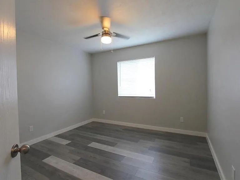 4611 Parkstone Bend Ct — Photo 30
