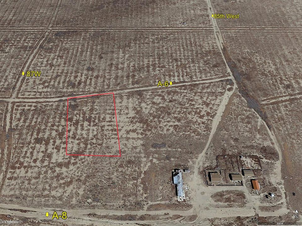 2nd image of 86 W