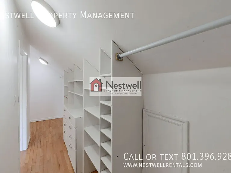 986 S Lake St — Photo 22