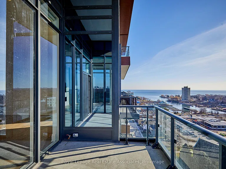 21 Park St E #1803 — Photo 13
