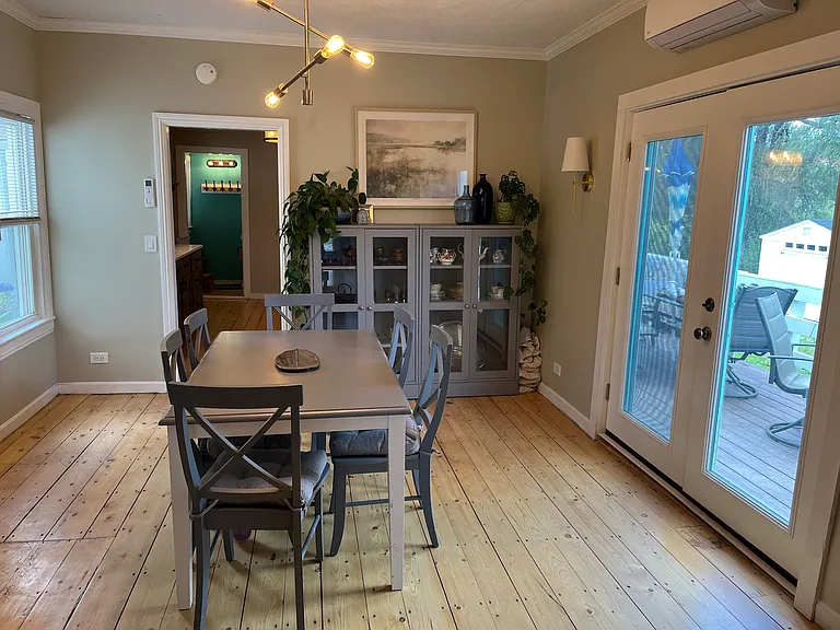 643 West St — Photo 36