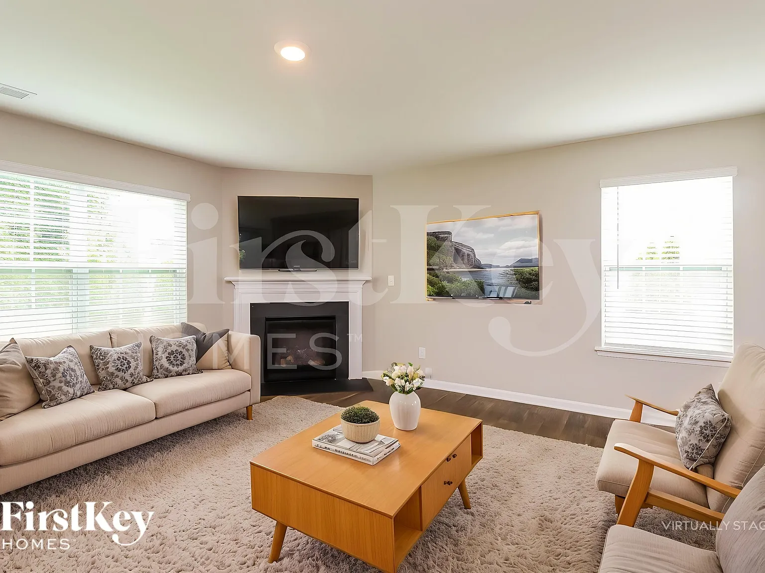 4 bed, 2.5 bath, 1927 sqft, $2,065 — Photo 4