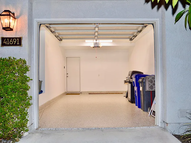 41691 Kansas St — Photo 19