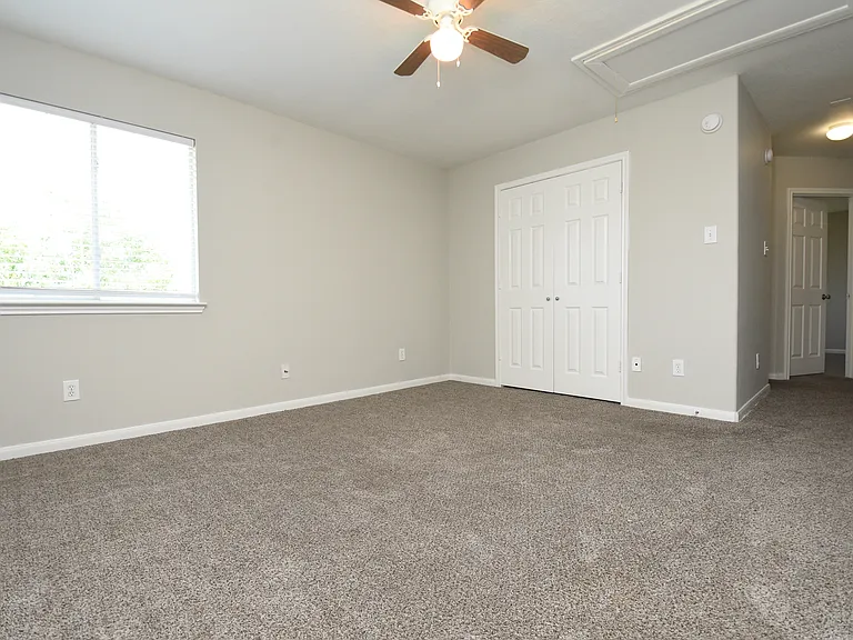 21603 Falvel Lake Dr — Photo 20