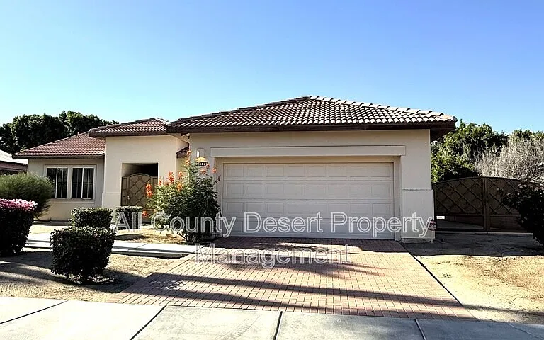 74594 Moss Rose Dr — Photo 1