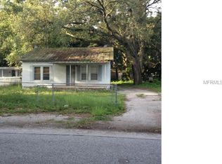 1709 E Giddens Ave, Tampa, FL 33610