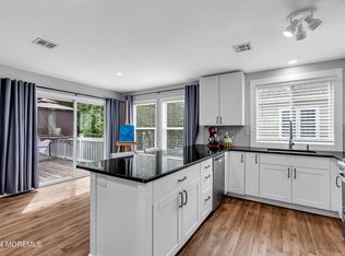 211 Freeport Blvd, Toms River, NJ