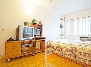 135 Division St APT 5B, New York, NY 10002