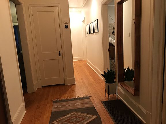 5th image of 568 Northside Dr