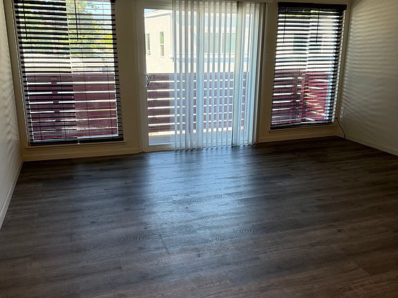 5th image of 150 Harrison Ave #20