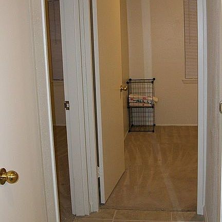 3rd image of 2122 Dollye Dr