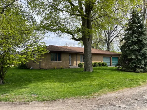 410 W 2nd St, Prophetstown, IL 61277