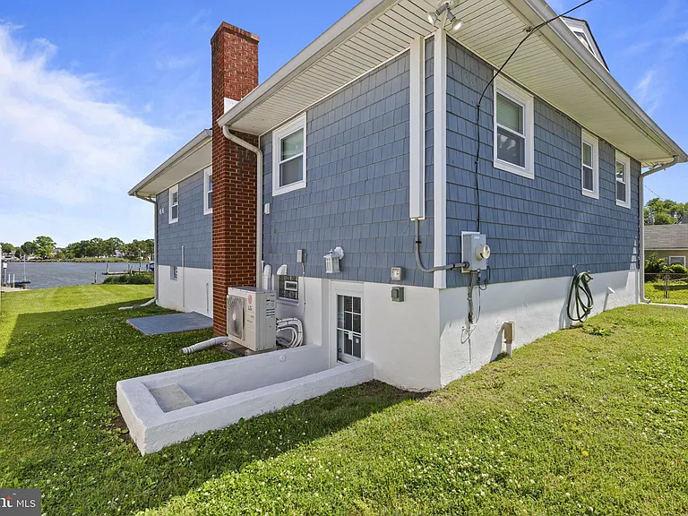 7212 Bay Front Rd — Photo 31