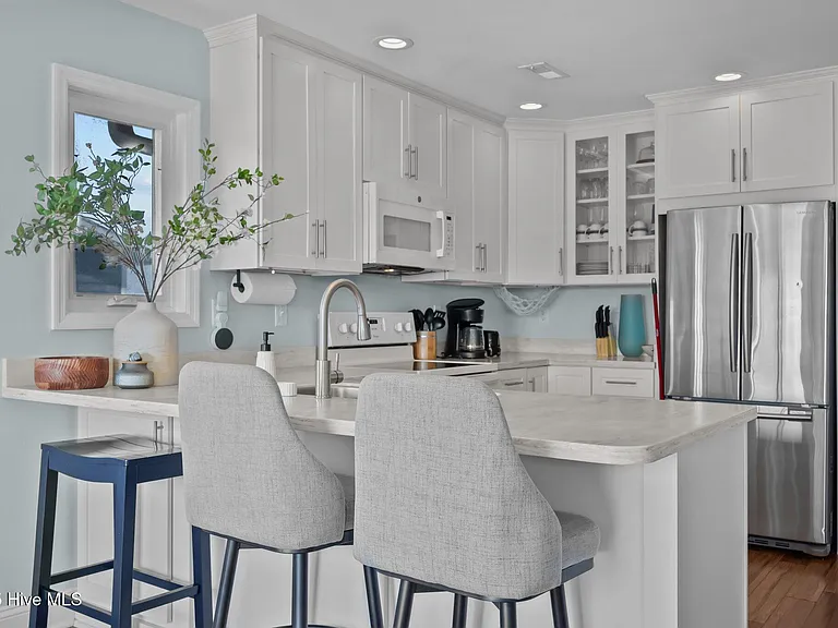 177 Sea Gull Ln — Photo 1
