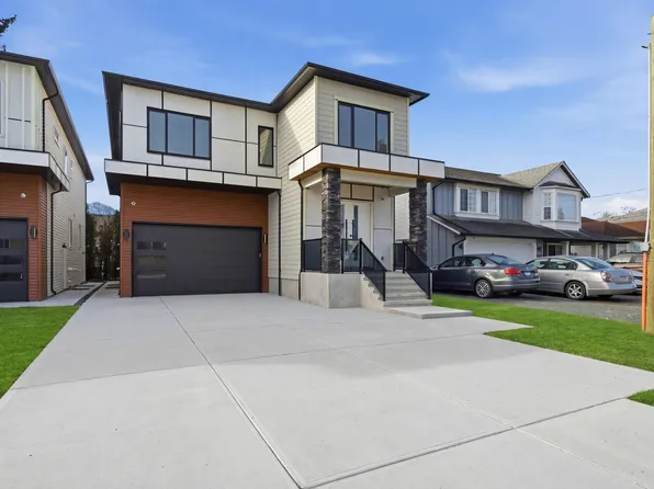 45122 Watson Rd, Chilliwack, BC V2R 2Y2