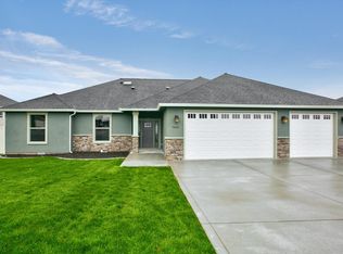 7805 Crestfields Rd, Yakima, WA 98903