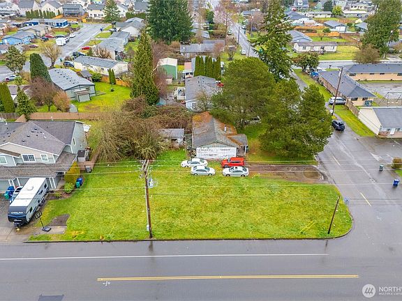 4th image of 503 1st Avenue E