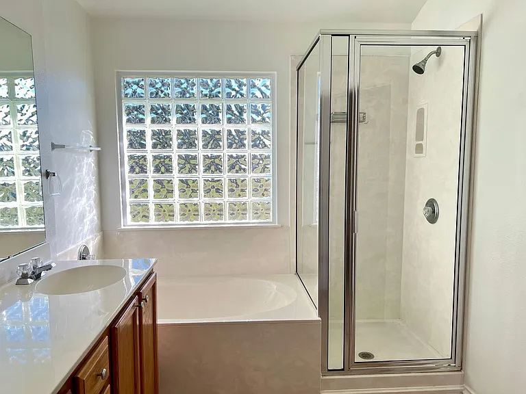 10605 Royal Tara Cv — Photo 10