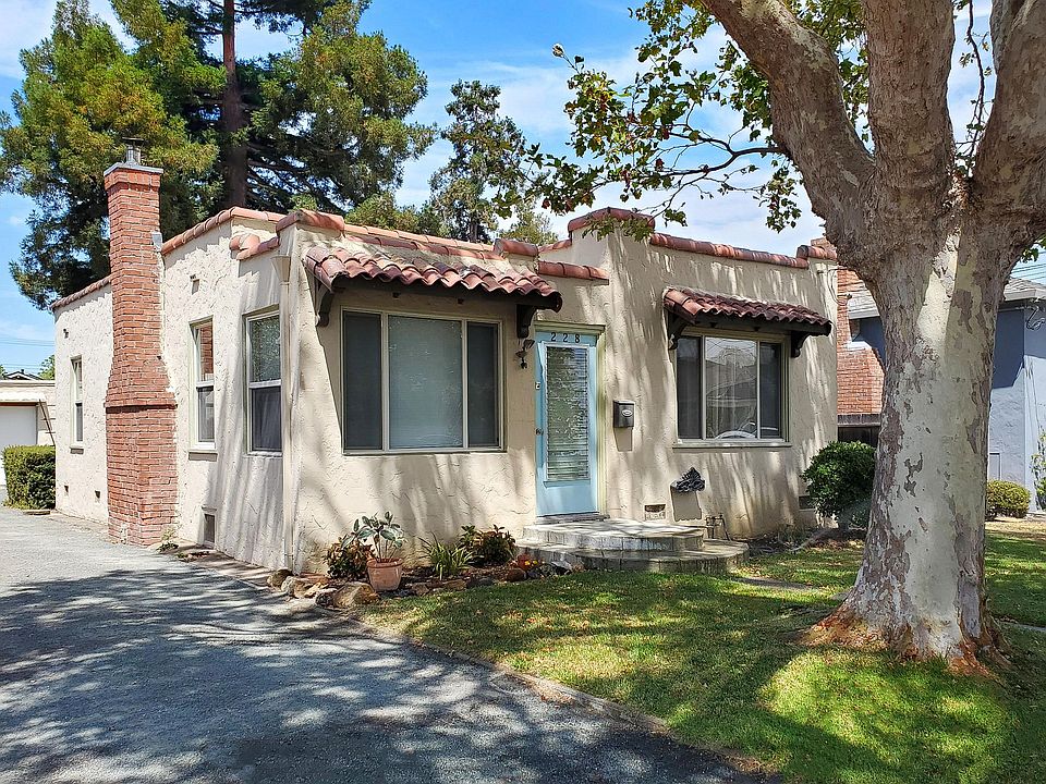 1st image of 228 23rd Ave