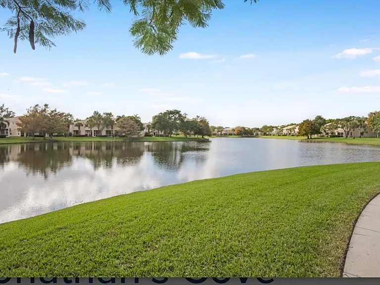 5113 SE Palmbrooke Cir — Photo 8