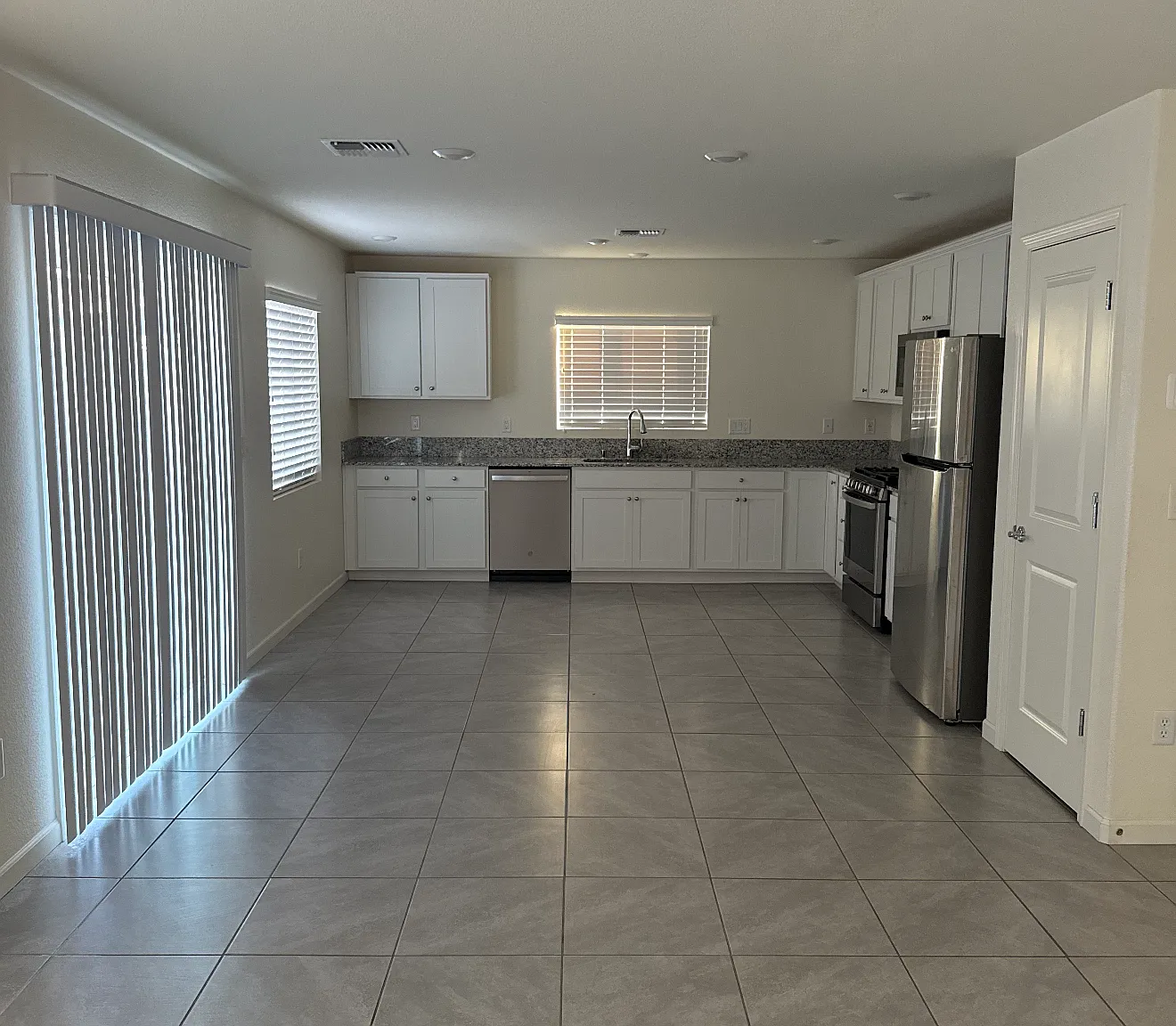 8972 Elk Ravine Dr — Photo 2