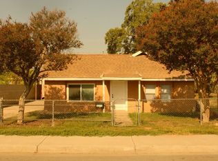 1225 E St, Wasco, CA 93280