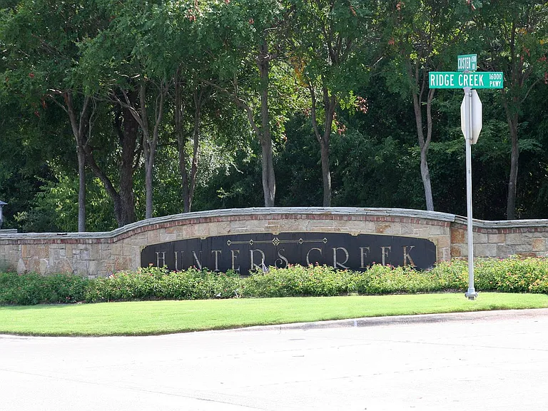 15650 Brookwood Dr — Photo 33