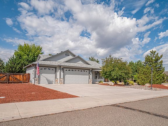 2nd image of 2894 Rio Vista Dr