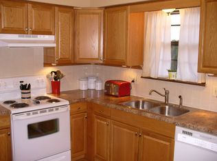 5209 NW Downing St, Blue Springs, MO 64015