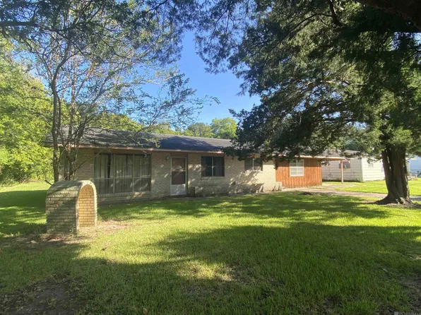 77990 Wheelock Ln, Maringouin, LA 70757