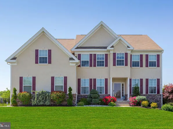 307 Beech Ln, Mullica Hill, NJ 08062