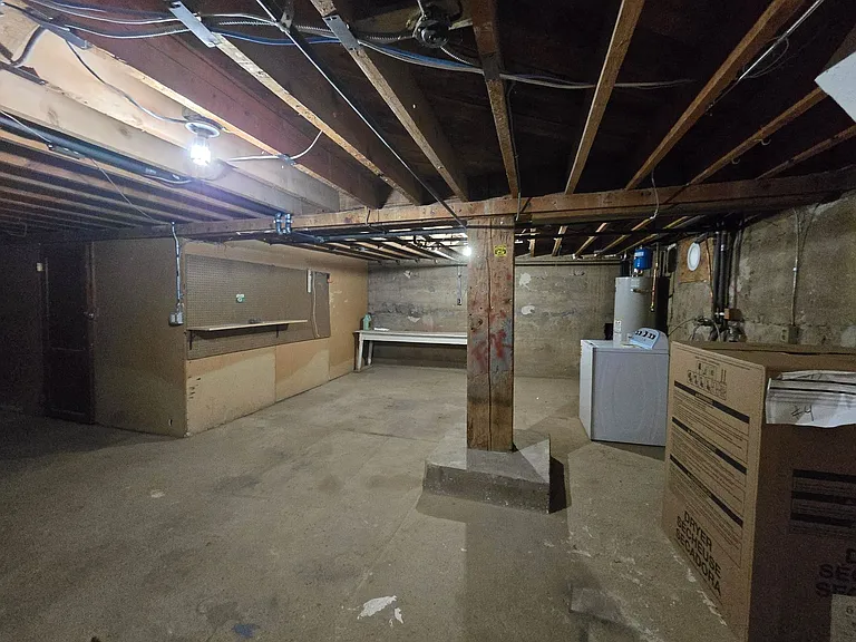508 Franklin Ave — Photo 24
