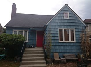 5910 35th Ave SW, Seattle, WA 98126
