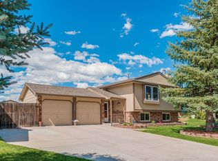 2380 Plain View Rd, Cheyenne, WY 82009