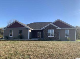 9116 Columbus Rd, Fowler, IL 62338