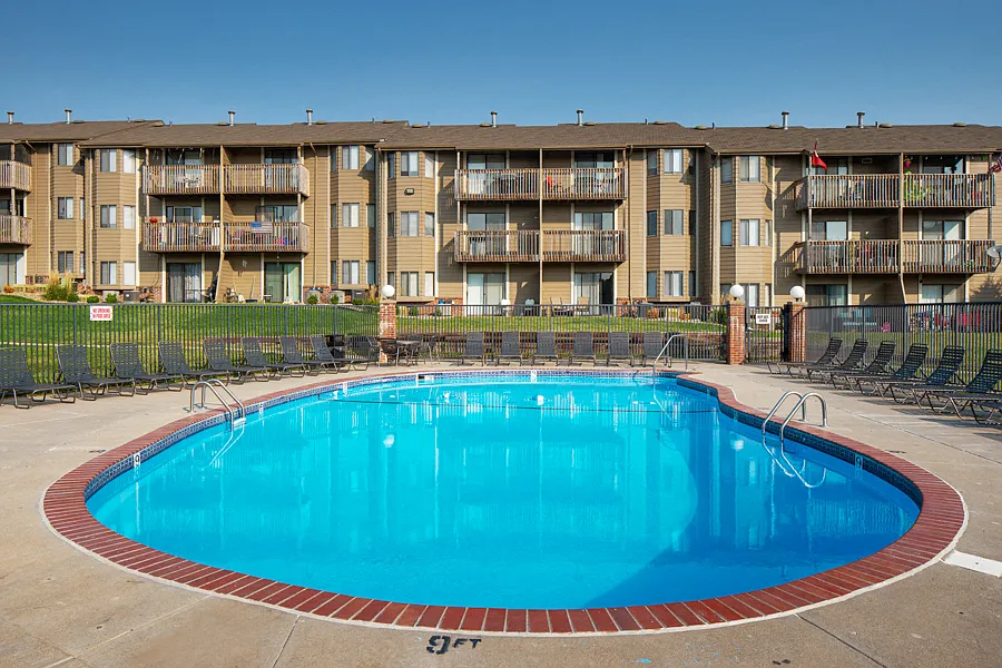 Willow Park by Broadmoor — Photo 1