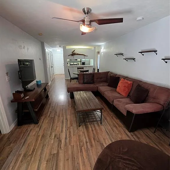 4000 SW 23rd St #6-305 — Photo 7