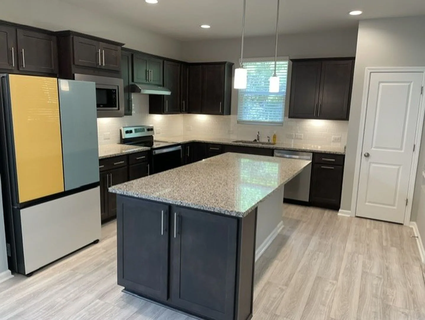 Beautiful Single Story Sun City Home! — Photo 1